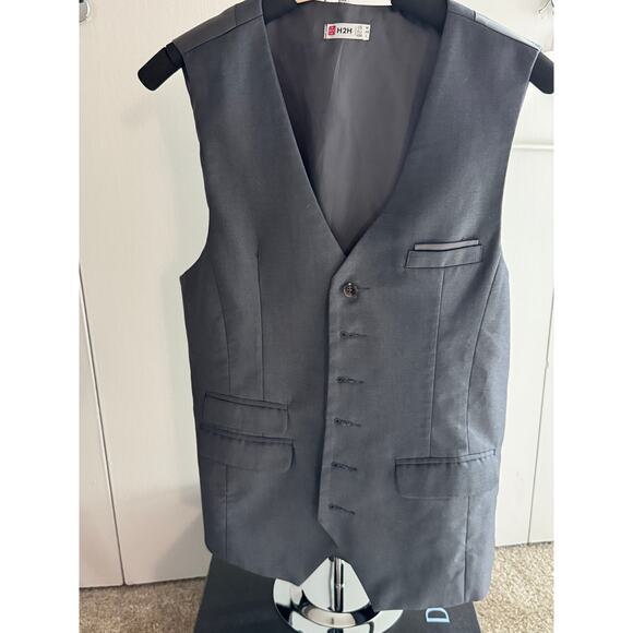 Men's Gray Slim Fit Button Down Vest - Size Medium - Picture 1 of 6